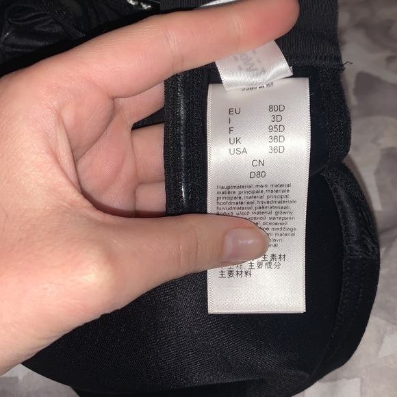 Wolford | Bra & Thong Lingerie Set - Picture 4 of 12